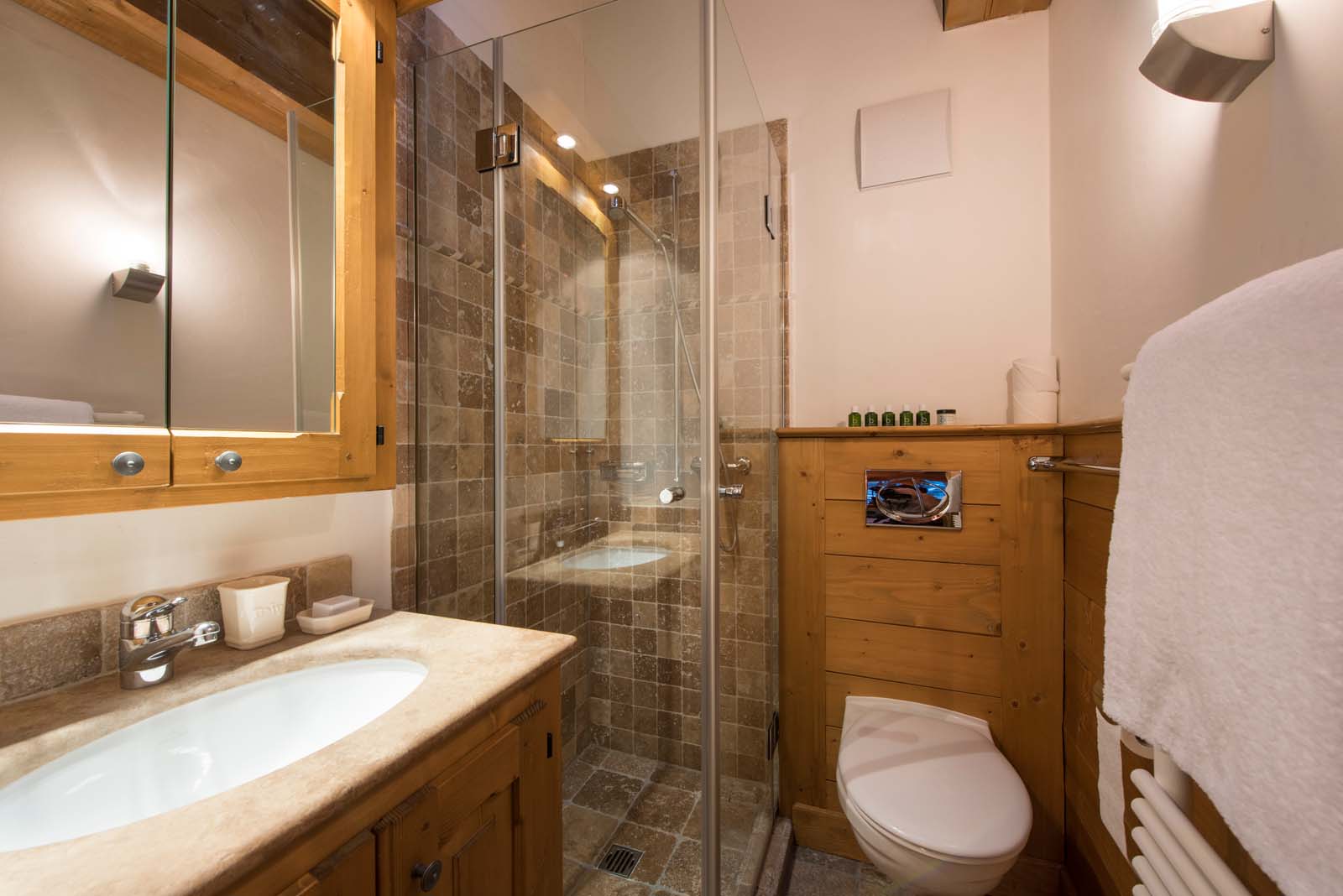 Chalet Sophia Luxury Villa in Verbier to rent SunBoutique